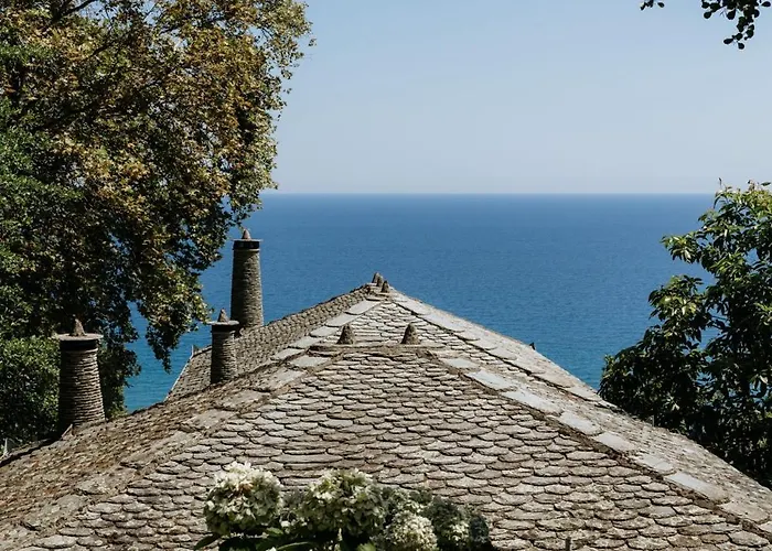 Aggeliki- Mountain Meets The Sea Holiday home