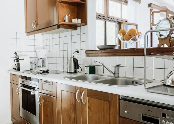 Aggeliki- Mountain Meets The Sea Holiday home *