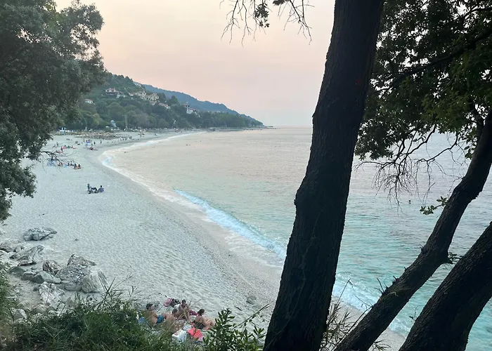 Aggeliki- Mountain Meets The Sea * Agios Ioannis (Thessaly)