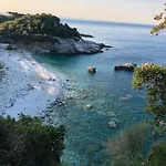 Aggeliki- Mountain Meets The Sea 펜션 Agios Ioannis (Thessaly)