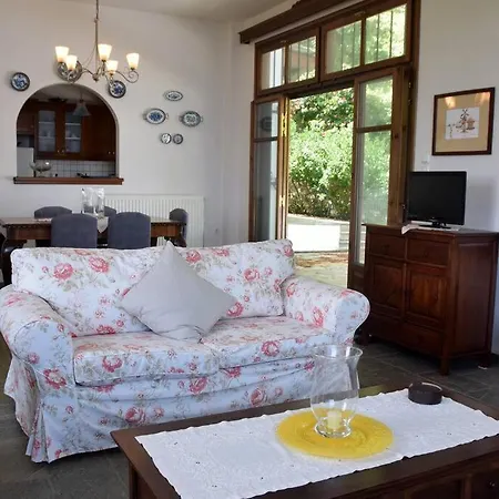 Aggeliki- Mountain Meets The Sea * Άγιος Ιωάννης