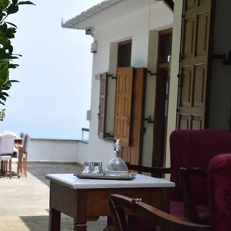 Aggeliki- Mountain Meets The Sea Σπίτι διακοπών *