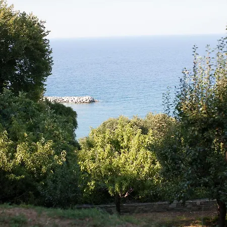 Aggeliki- Mountain Meets The Sea Semesterbostad Agios Ioannis (Thessaly)