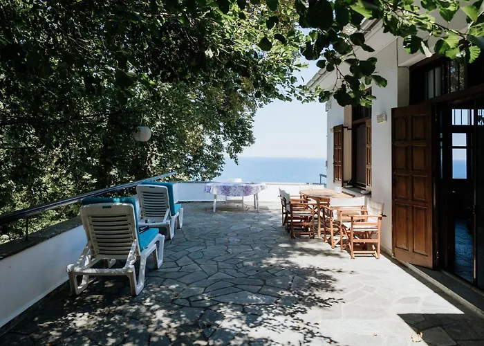Casa vacanze Aggeliki- Mountain Meets The Sea *