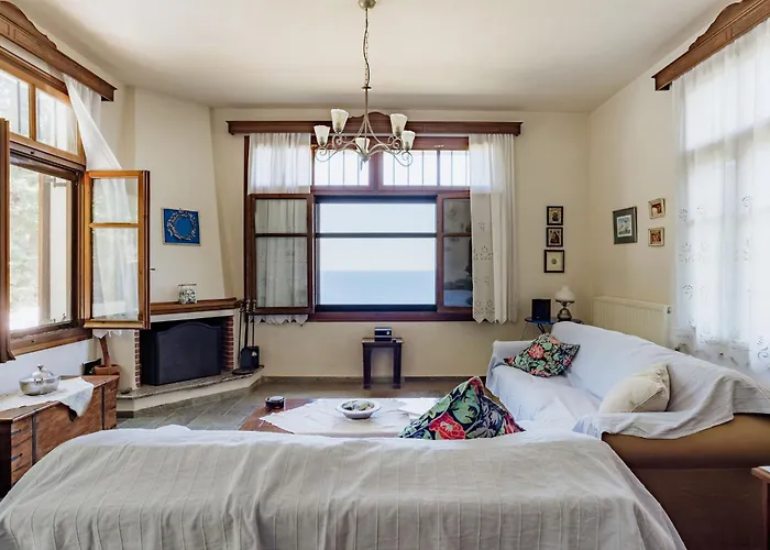 Aggeliki- Mountain Meets The Sea Casa vacanze