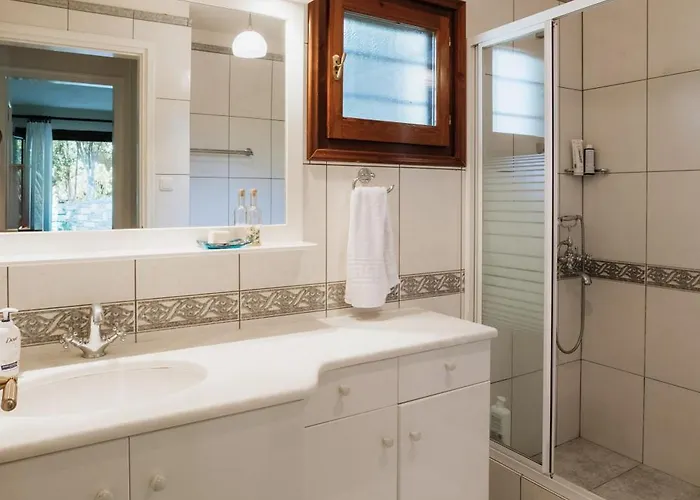 Aggeliki- Mountain Meets The Sea *