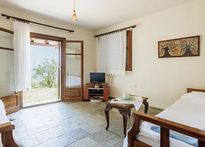 Aggeliki- Mountain Meets The Sea Casa vacanze *